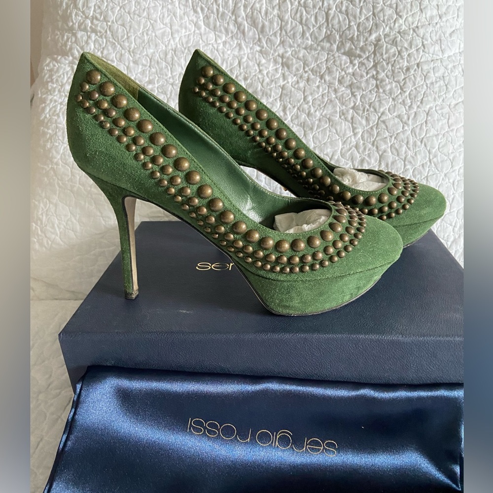 Sergio Rossi Suede Pump Size 38